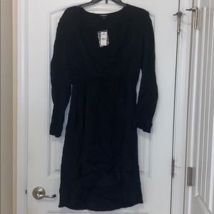 Lack embroidered long sleeve black dress